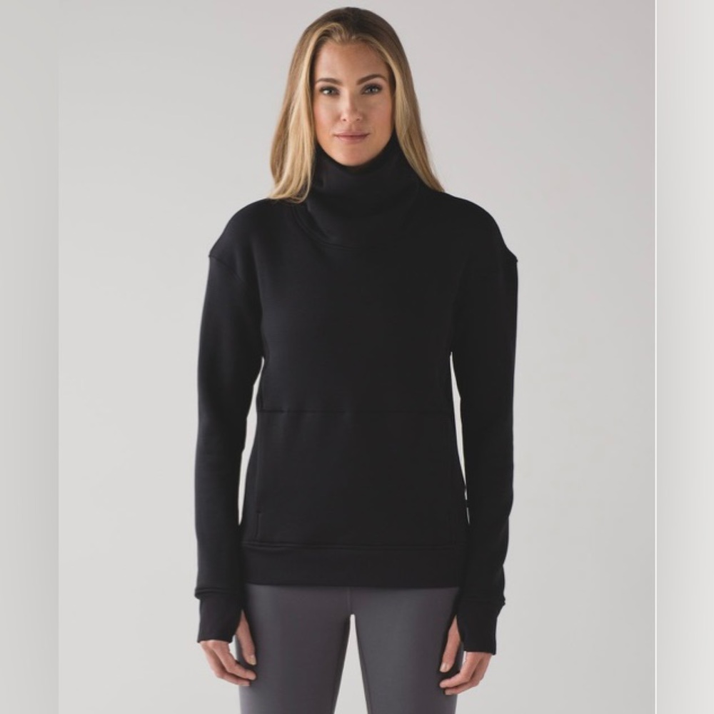 Lululemon Kick The Cold Funnel Neck